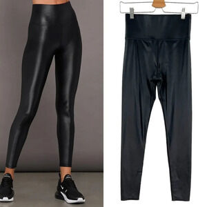 CARBON38‎ Legging in Takara Shine Black Size Small